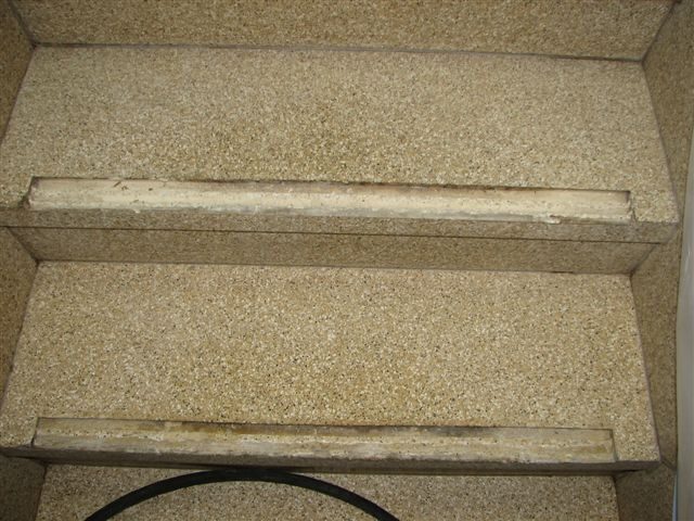 Stufenkanten ausgebaut