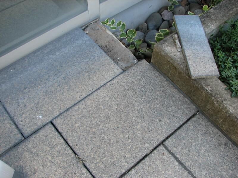 Eingangspodest von Grund auf neu aufgebaut