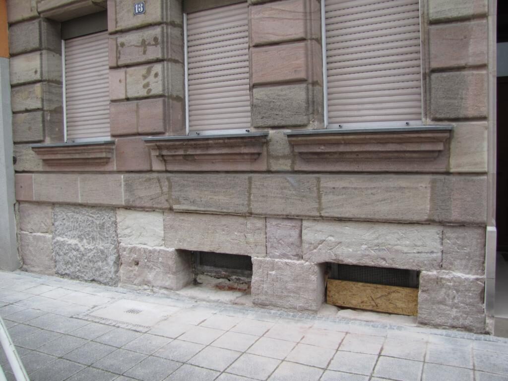 Sockelbekleidung aus deutschem Granit