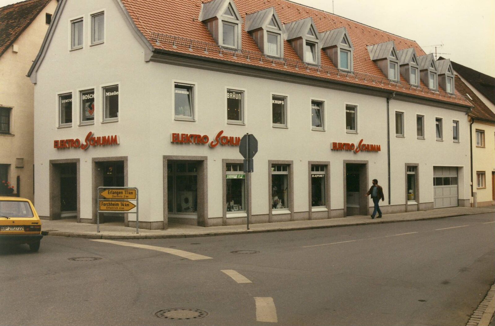 Ladeneingang mit Granitgewände