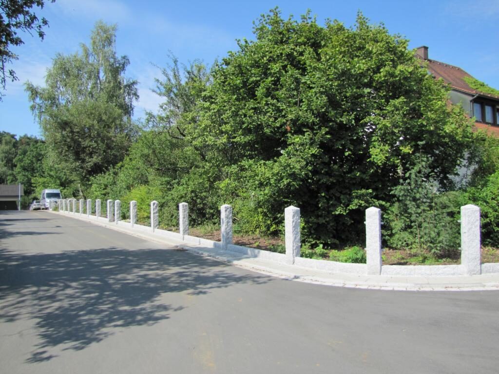 Gartenpfeiler aus Naturstein
