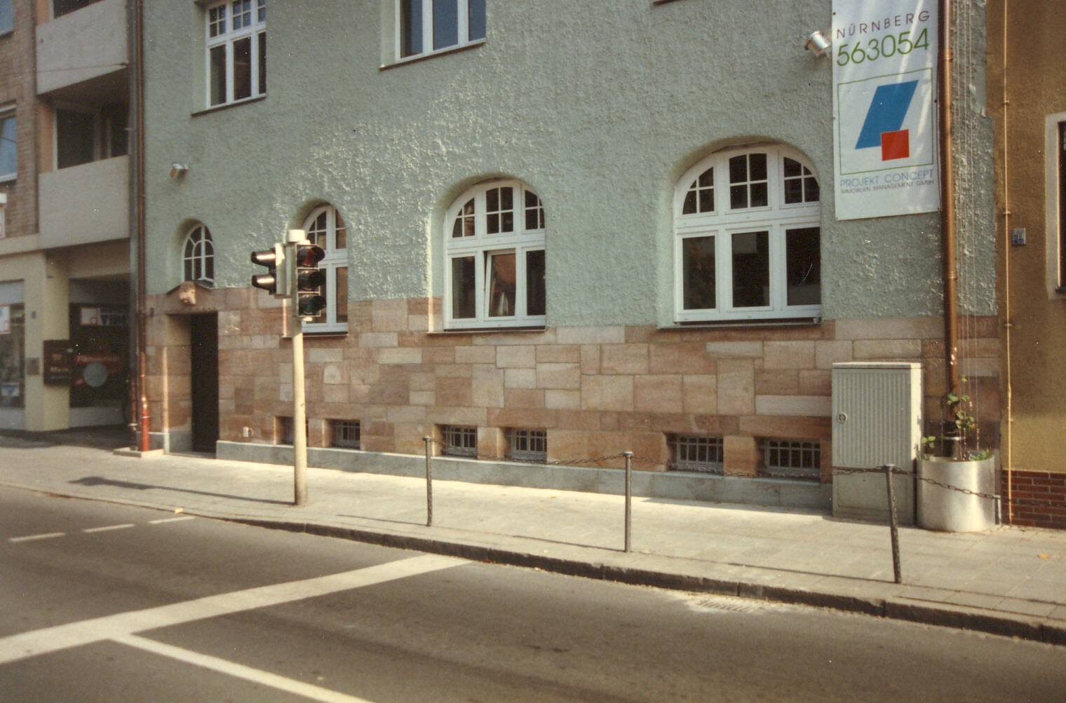 Sandsteinfläche neu aufgemauert