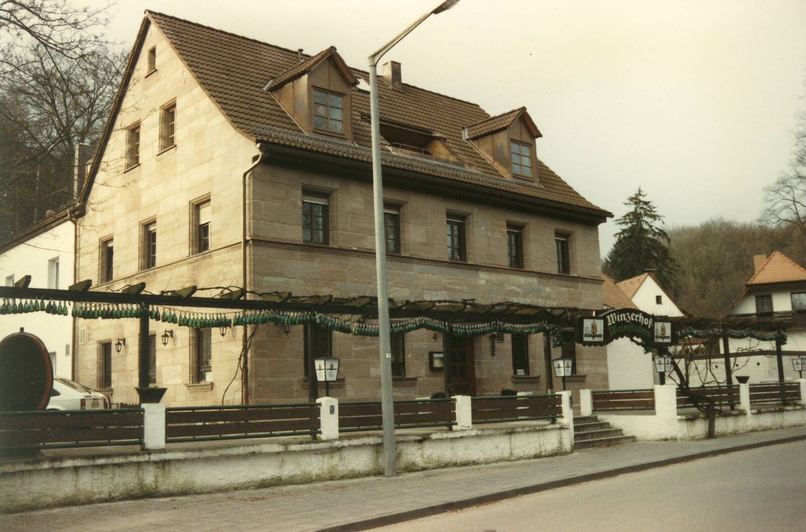 Sandsteinarbeiten an einem Hofgebäude