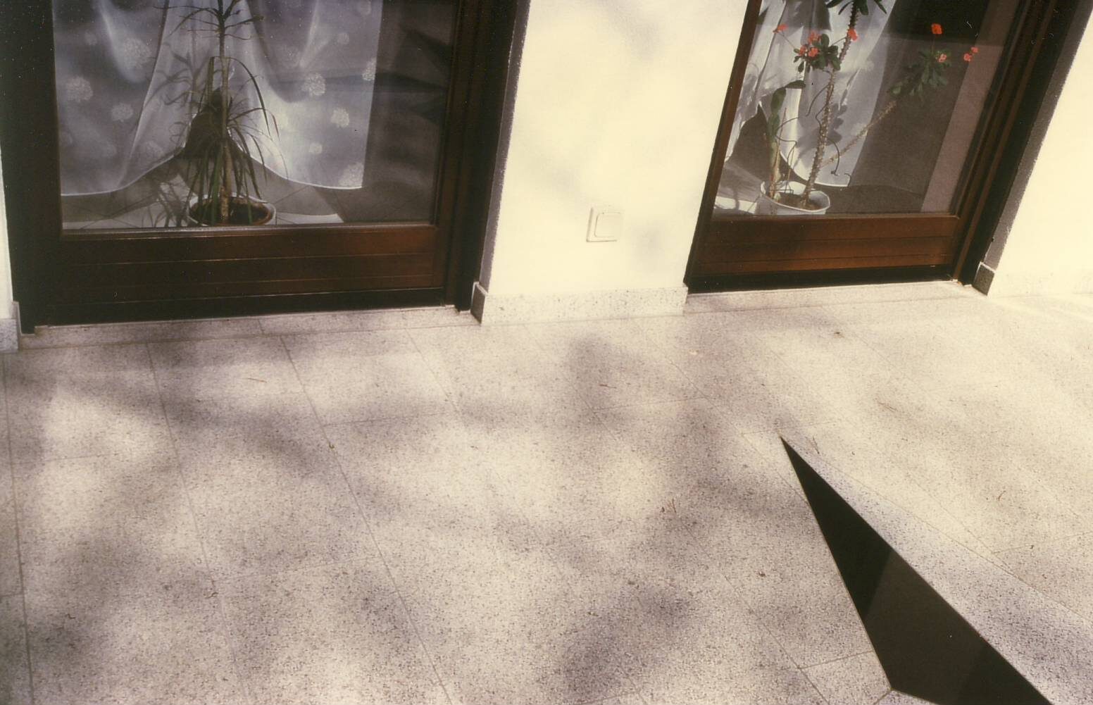 Terrasse aus Natursteinplatten