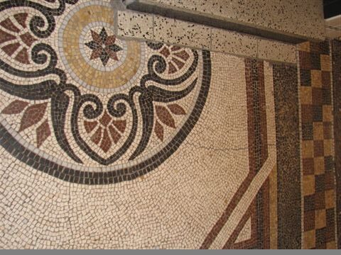Terrazzoboden mit Fehlstellen instand gesetzt