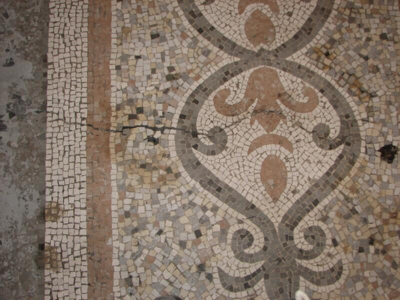 Terrazzoboden mit Fehlstellen instand gesetzt