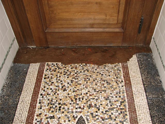 Terrazzoboden mit Fehlstellen instand gesetzt