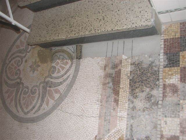 Terrazzoboden mit Fehlstellen instand gesetzt