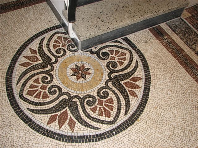Terrazzoboden mit Fehlstellen instand gesetzt