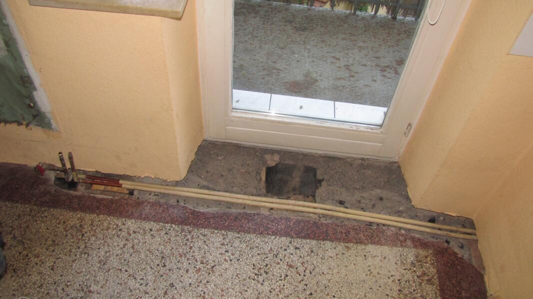 Küchenboden aus Terrazzo aufgearbeitet