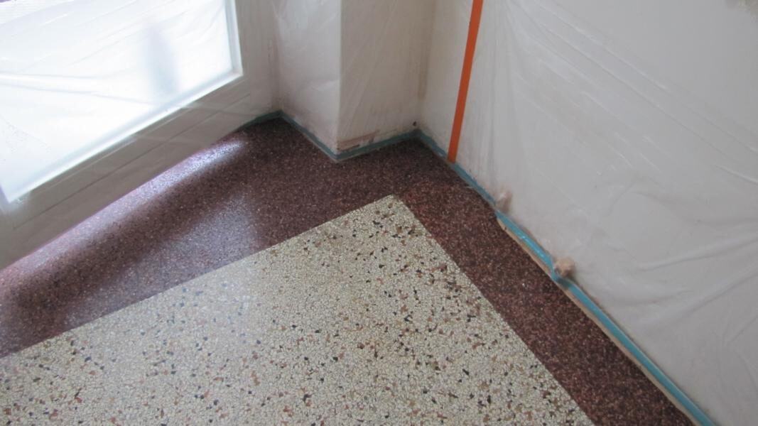 Küchenboden aus Terrazzo aufgearbeitet