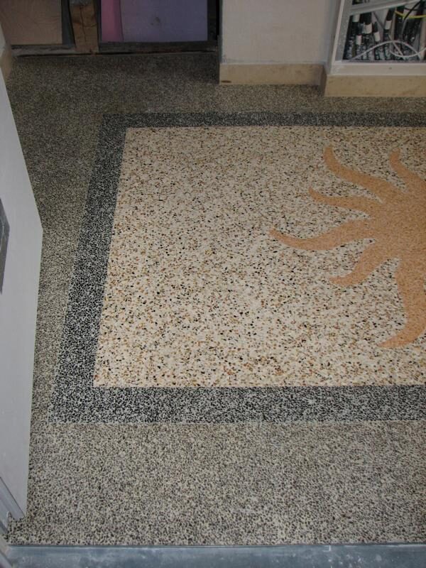 Terrazzo neu gegossen, mit eingelegter Sonne