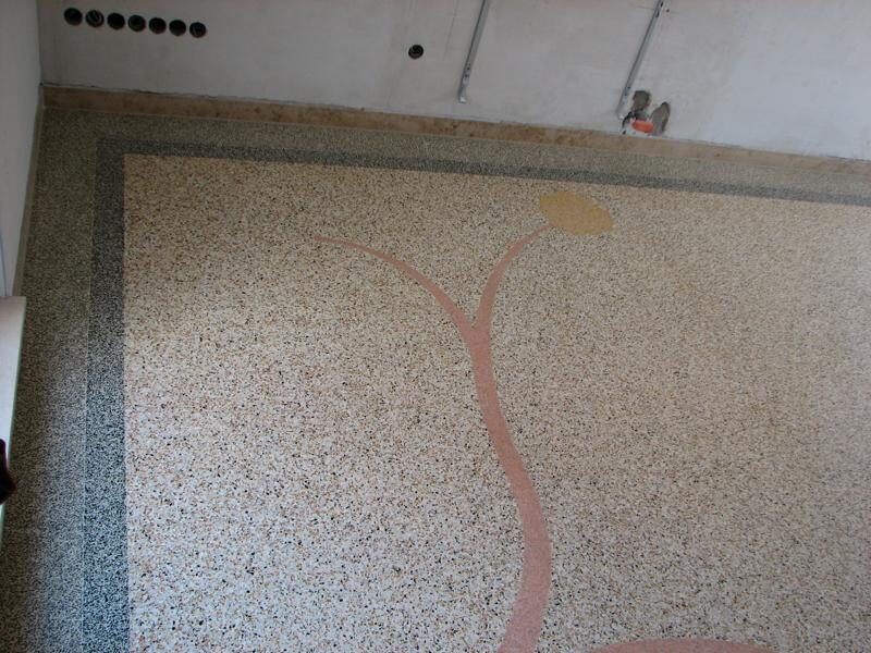 Terrazzo neu gegossen, mit eingelegter Sonne