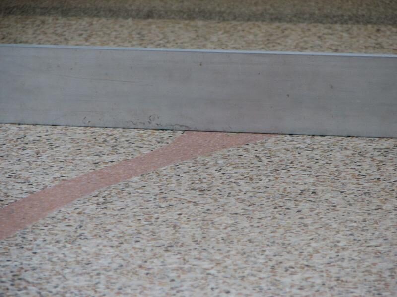 Terrazzo neu gegossen, mit eingelegter Sonne